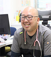 院長 野村武雅